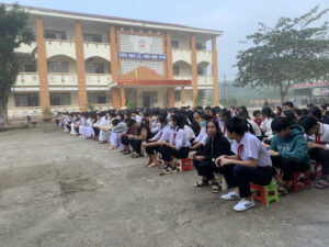 Students-at-Chu-Van-An-School